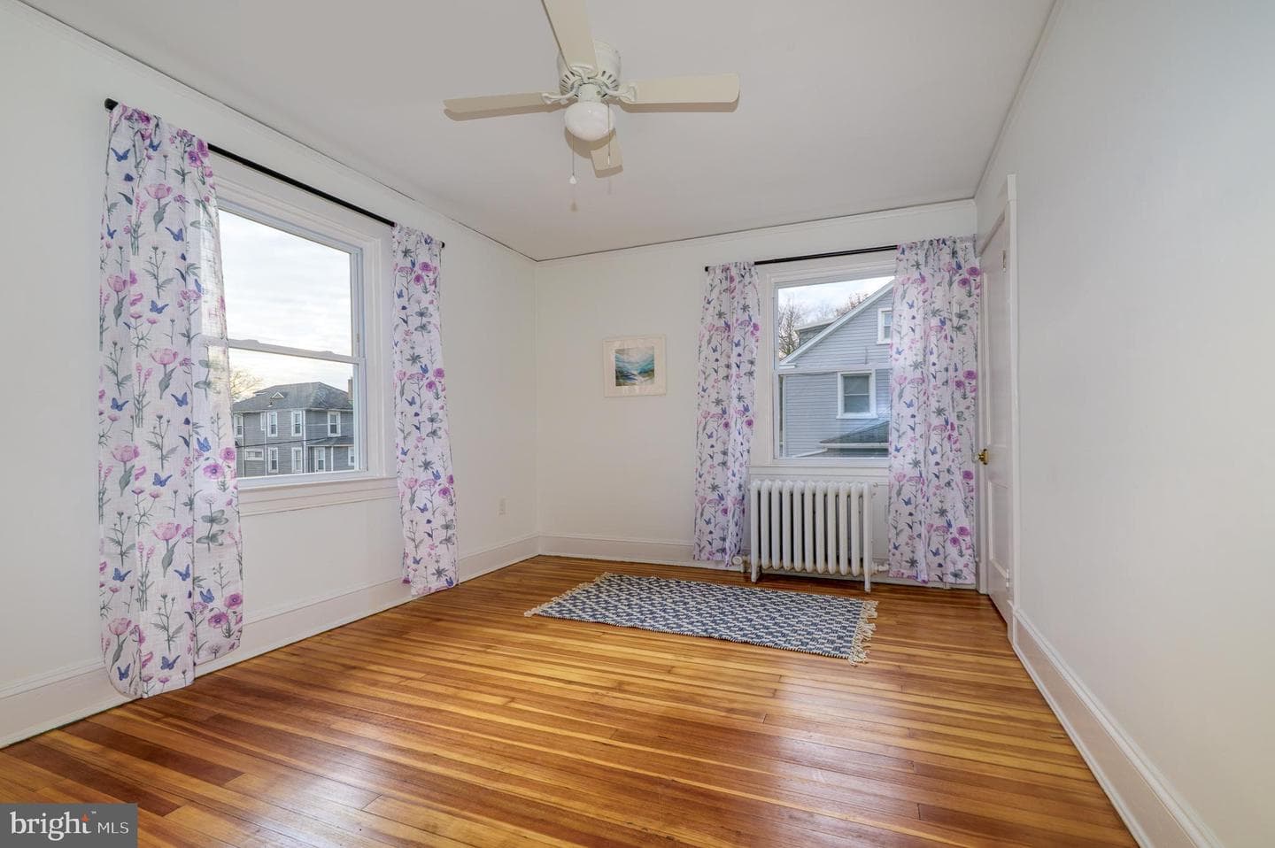 606 Aldershot Road photo 11