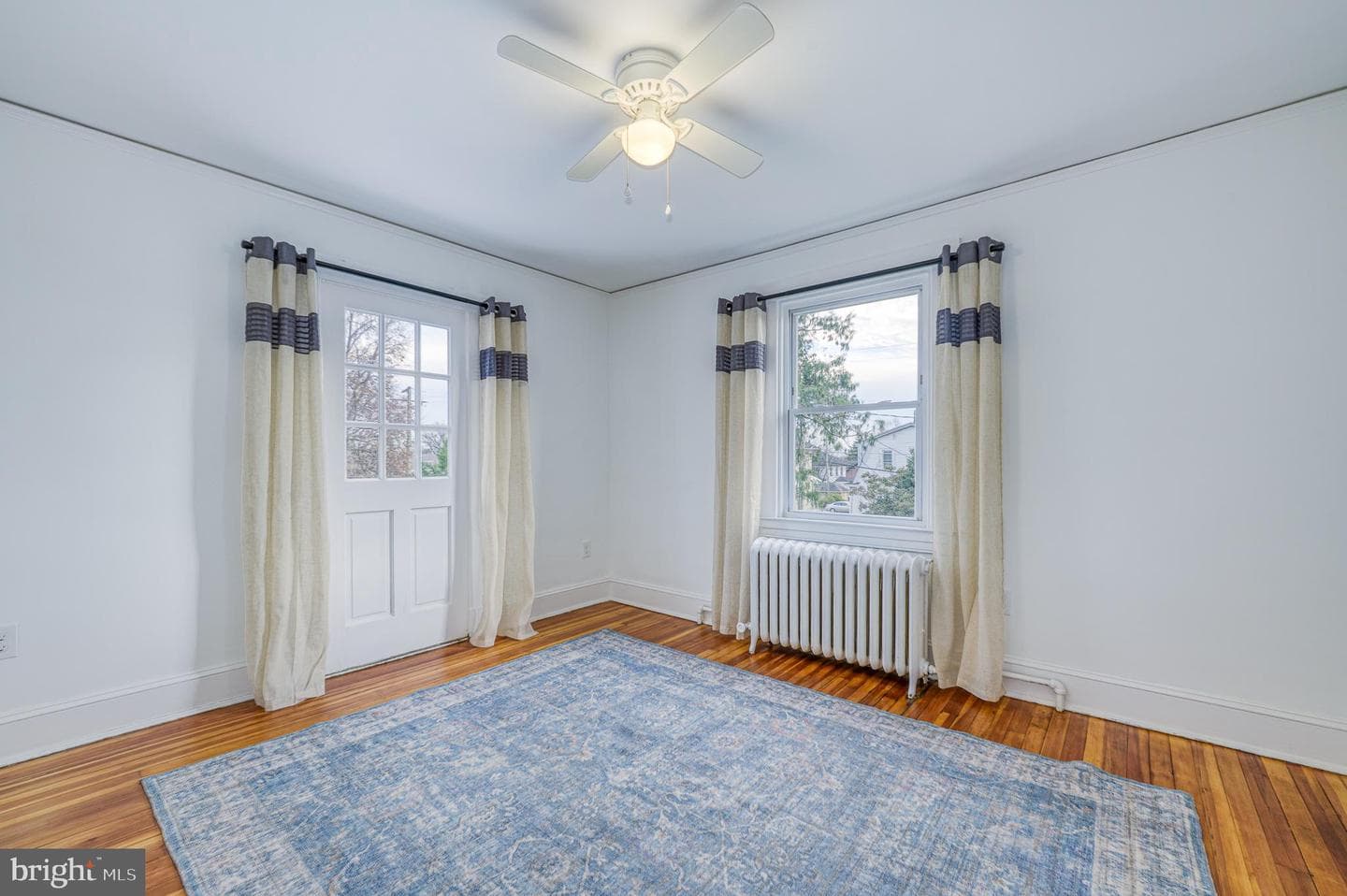 606 Aldershot Road photo 12
