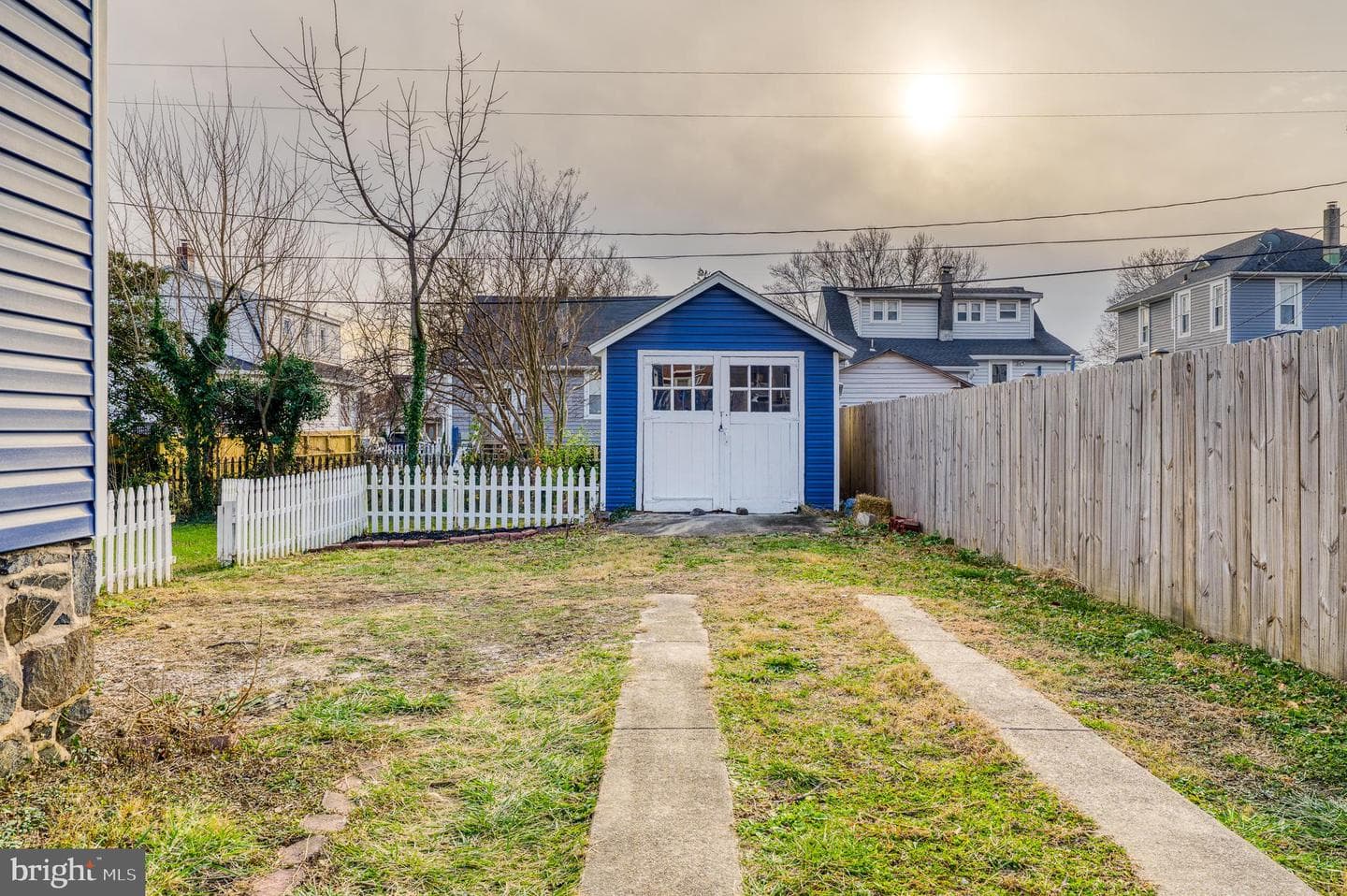 606 Aldershot Road photo 51