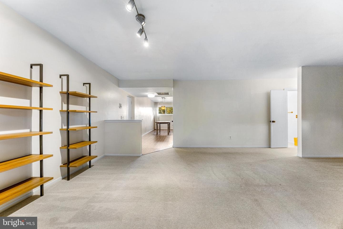 6909 Jones View Drive #1a photo 2