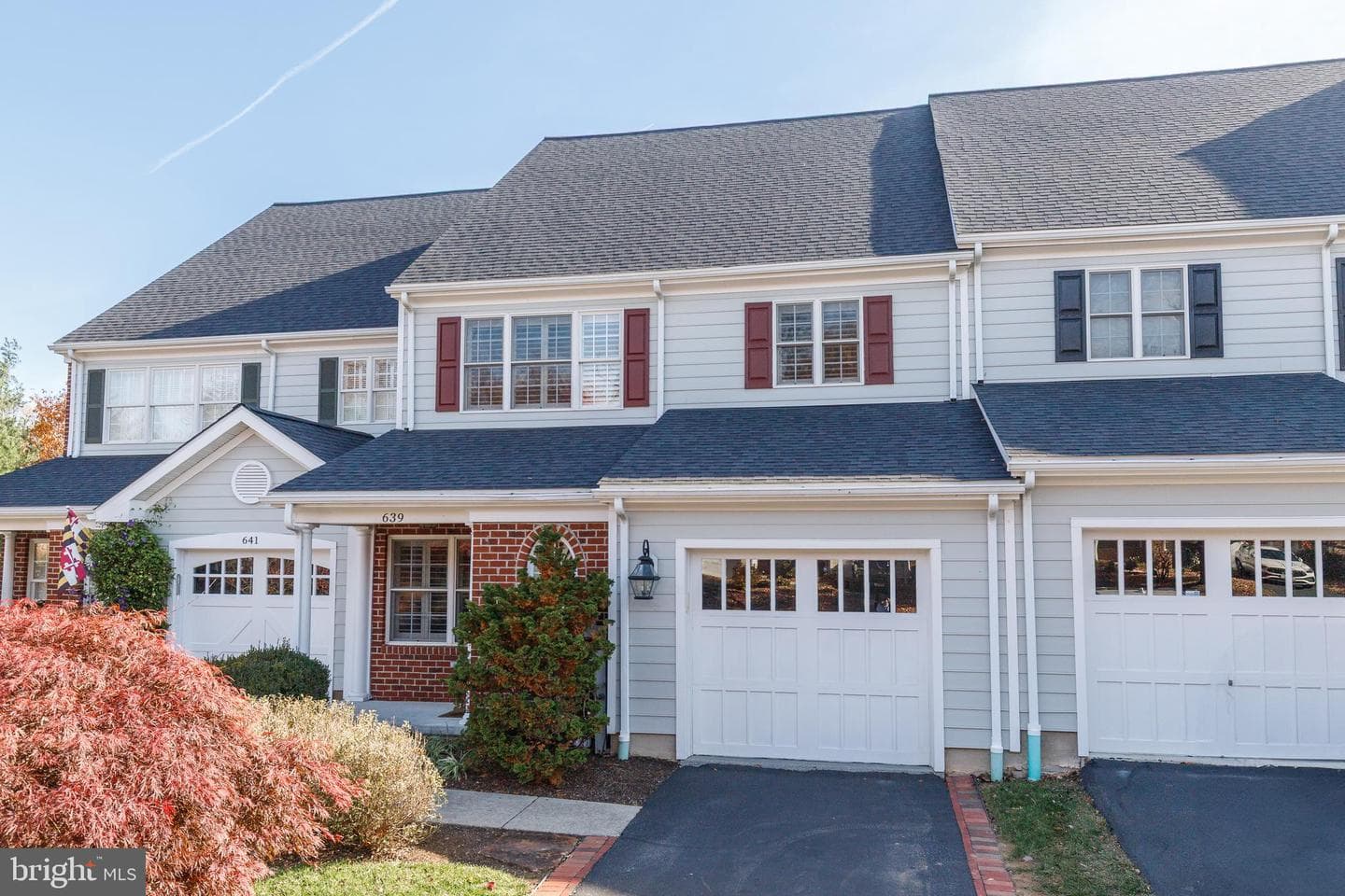 639 Strandhill Court