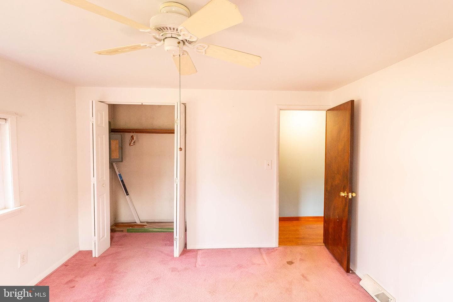 7231 Greenbank Road photo 45