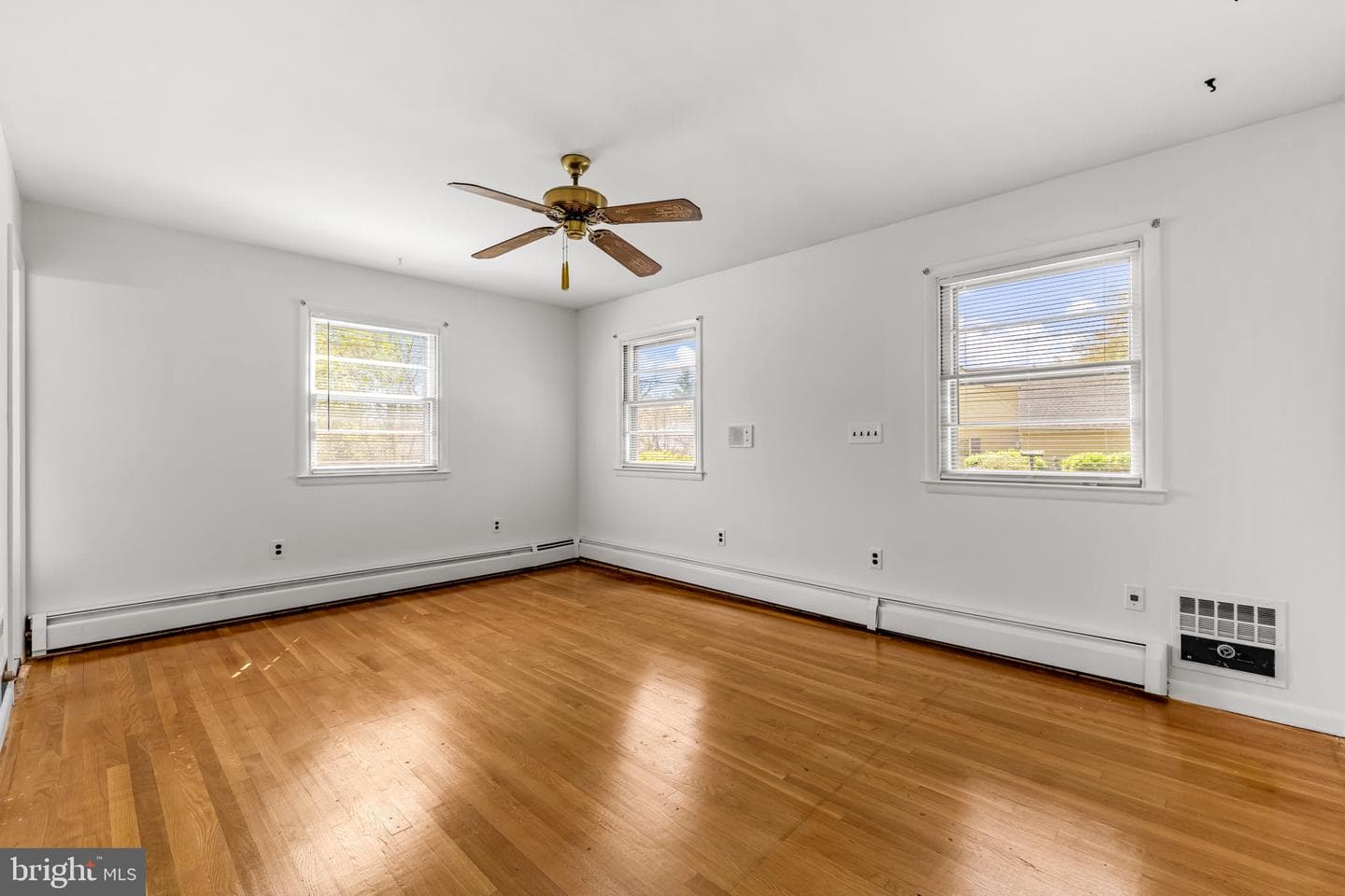 319 Gailridge Road photo 26