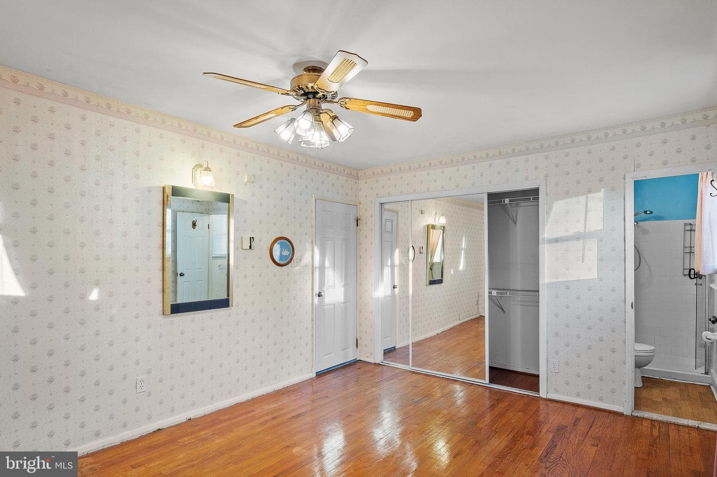 2305 Rockwell Avenue photo 17