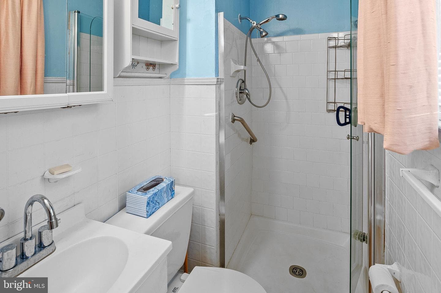 2305 Rockwell Avenue photo 18