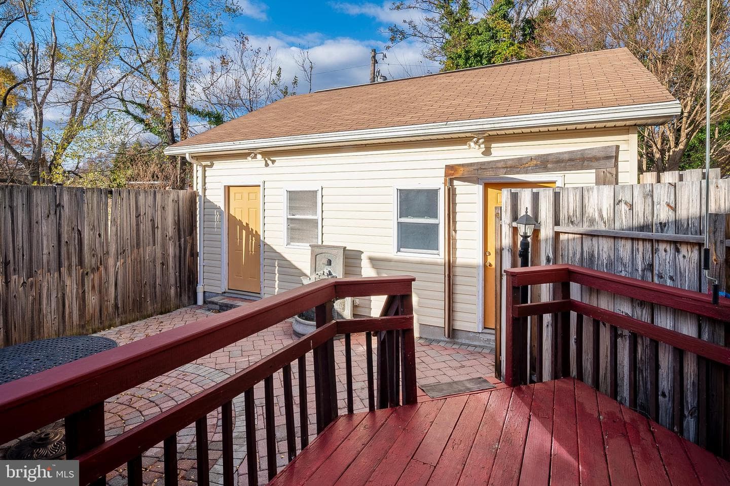 2305 Rockwell Avenue photo 37