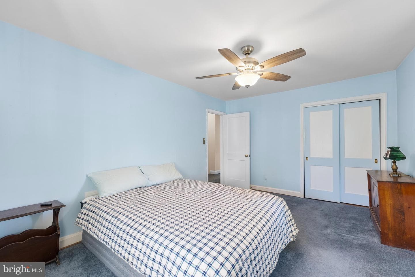 8 Winthrop Court photo 14