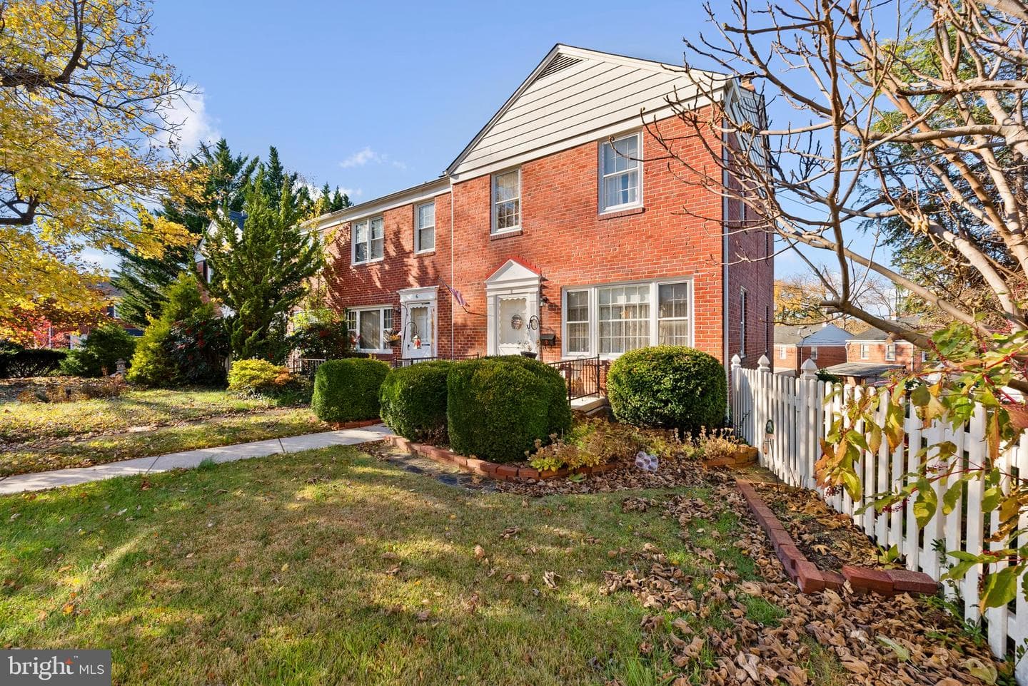 8 Winthrop Court photo 33