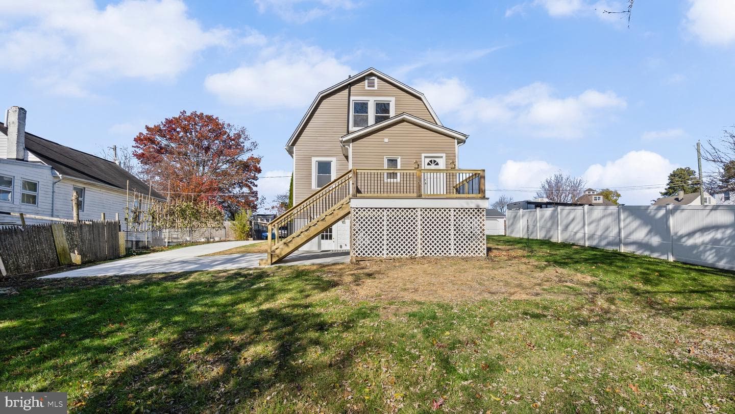 9303 Hillside Avenue photo 29