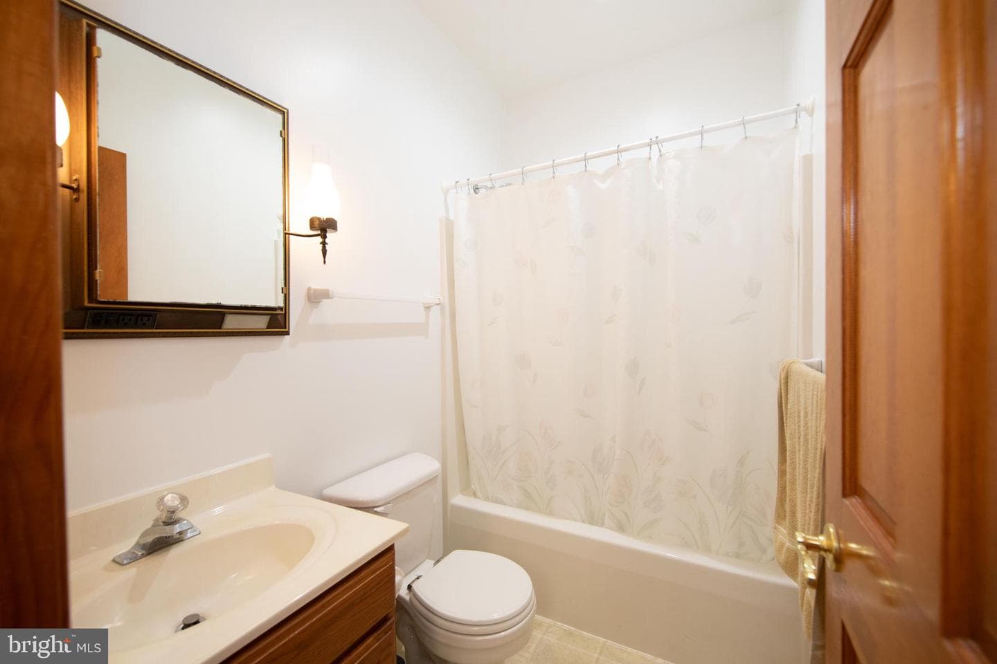 20 Glade Avenue photo 18