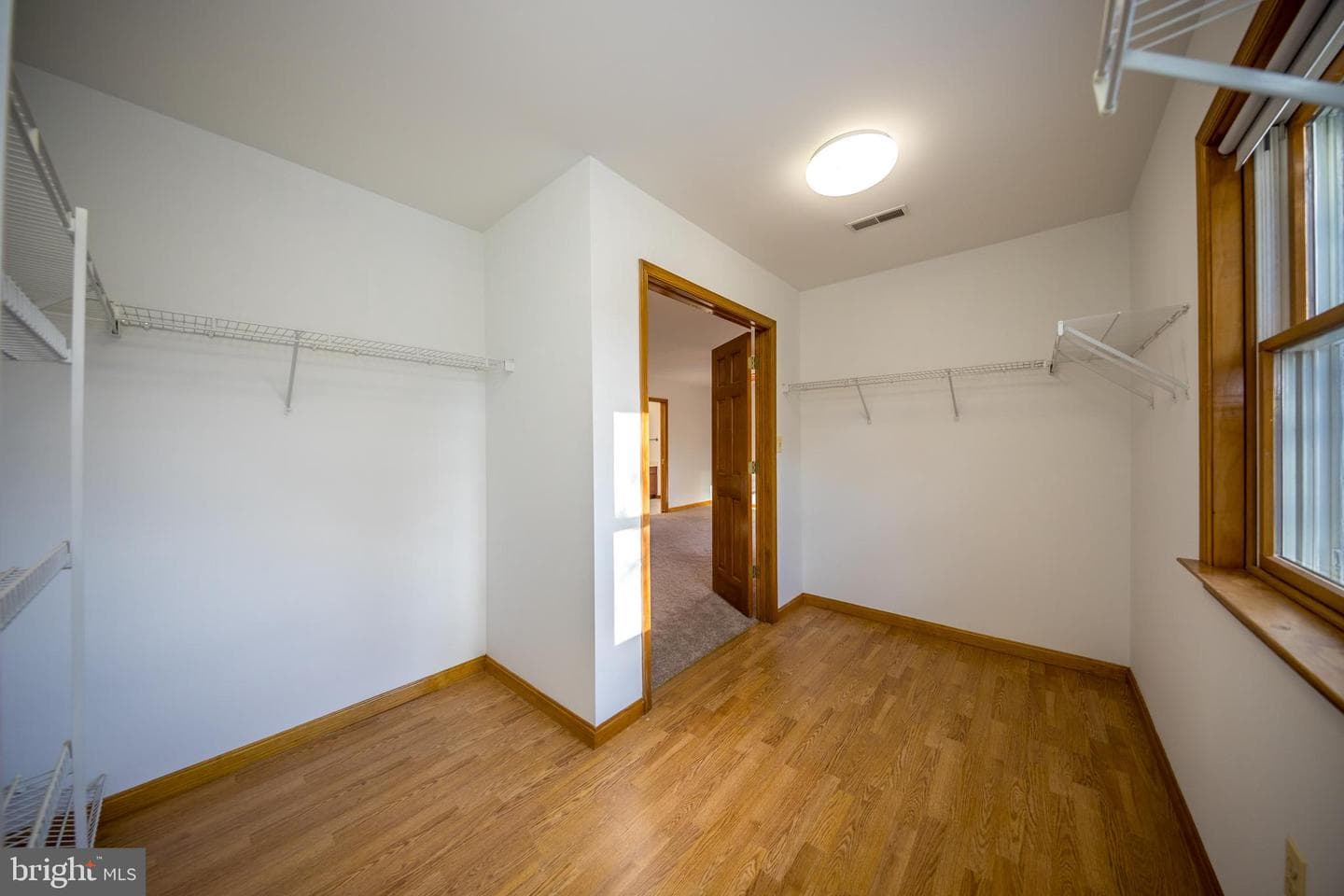 20 Glade Avenue photo 31