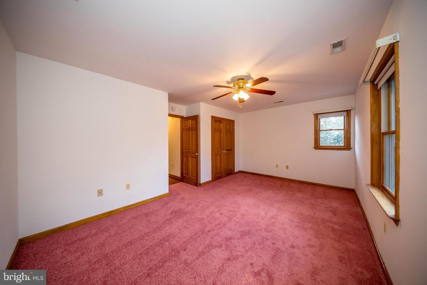 20 Glade Avenue photo 33