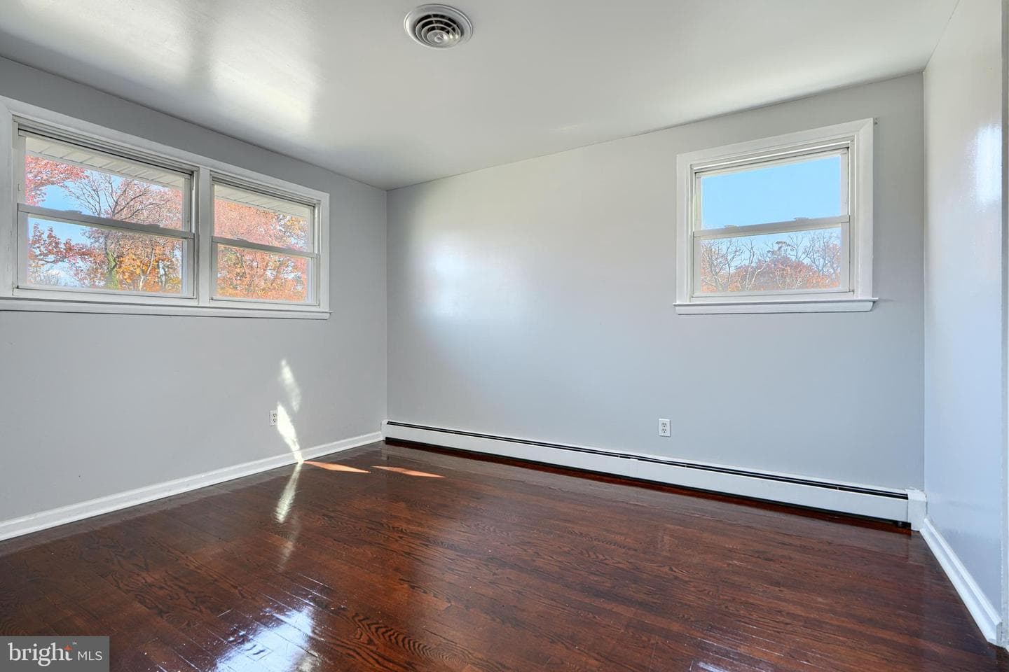 8316 Analee Avenue photo 20