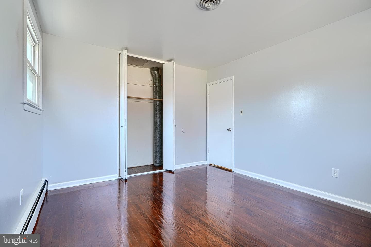 8316 Analee Avenue photo 22