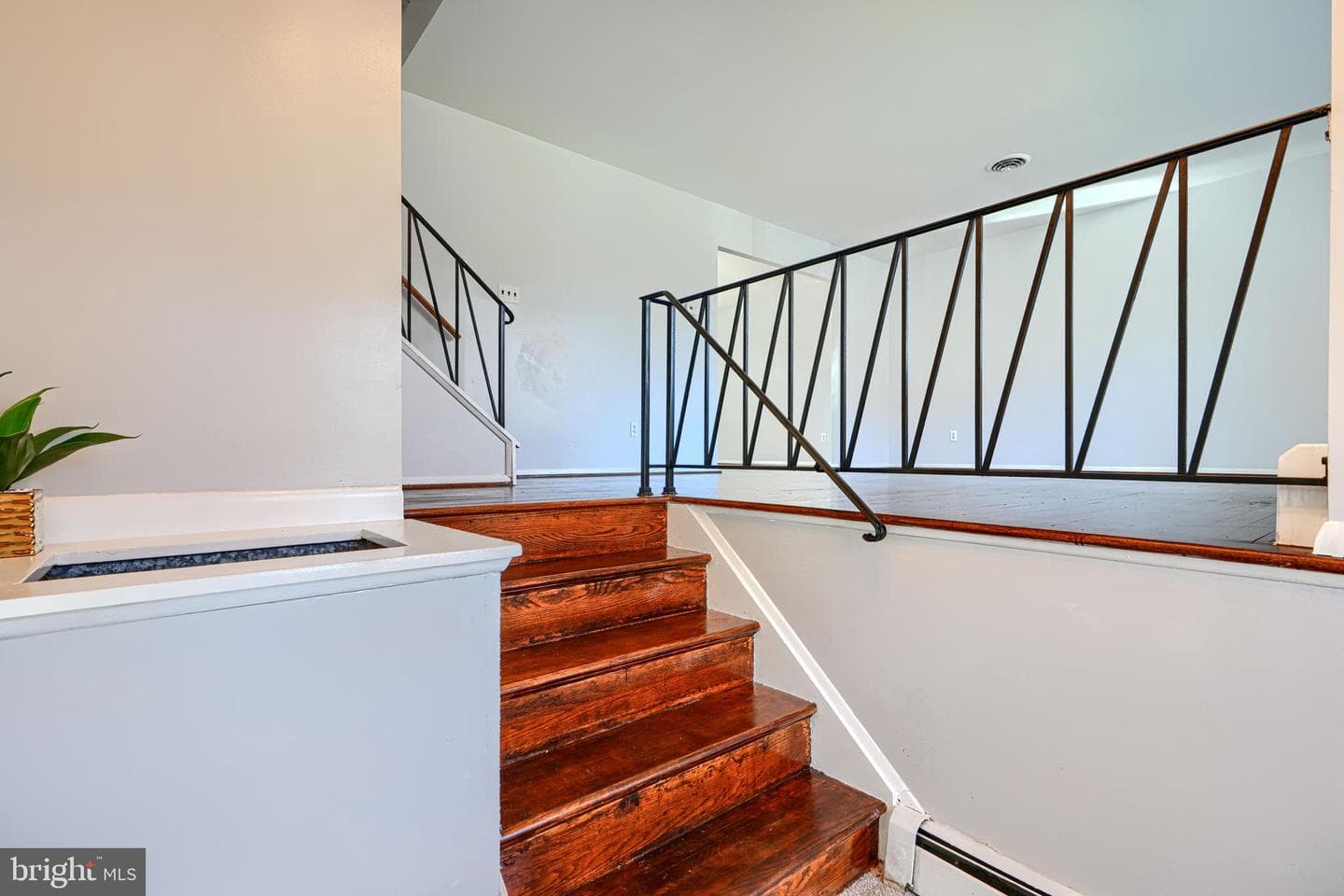 8316 Analee Avenue photo 28