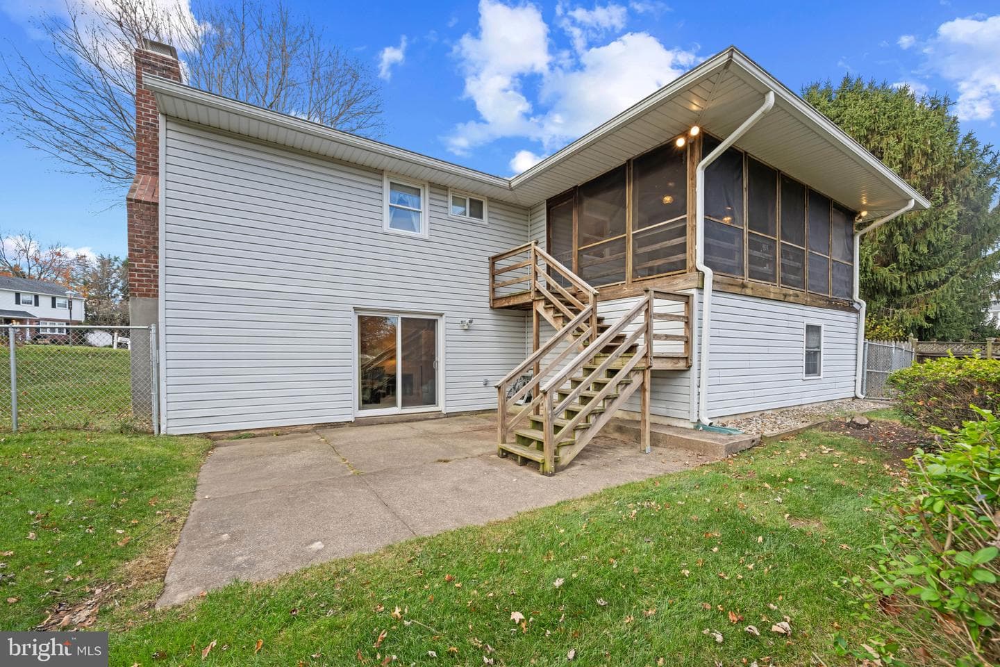 3 Meadow Mist Court photo 3