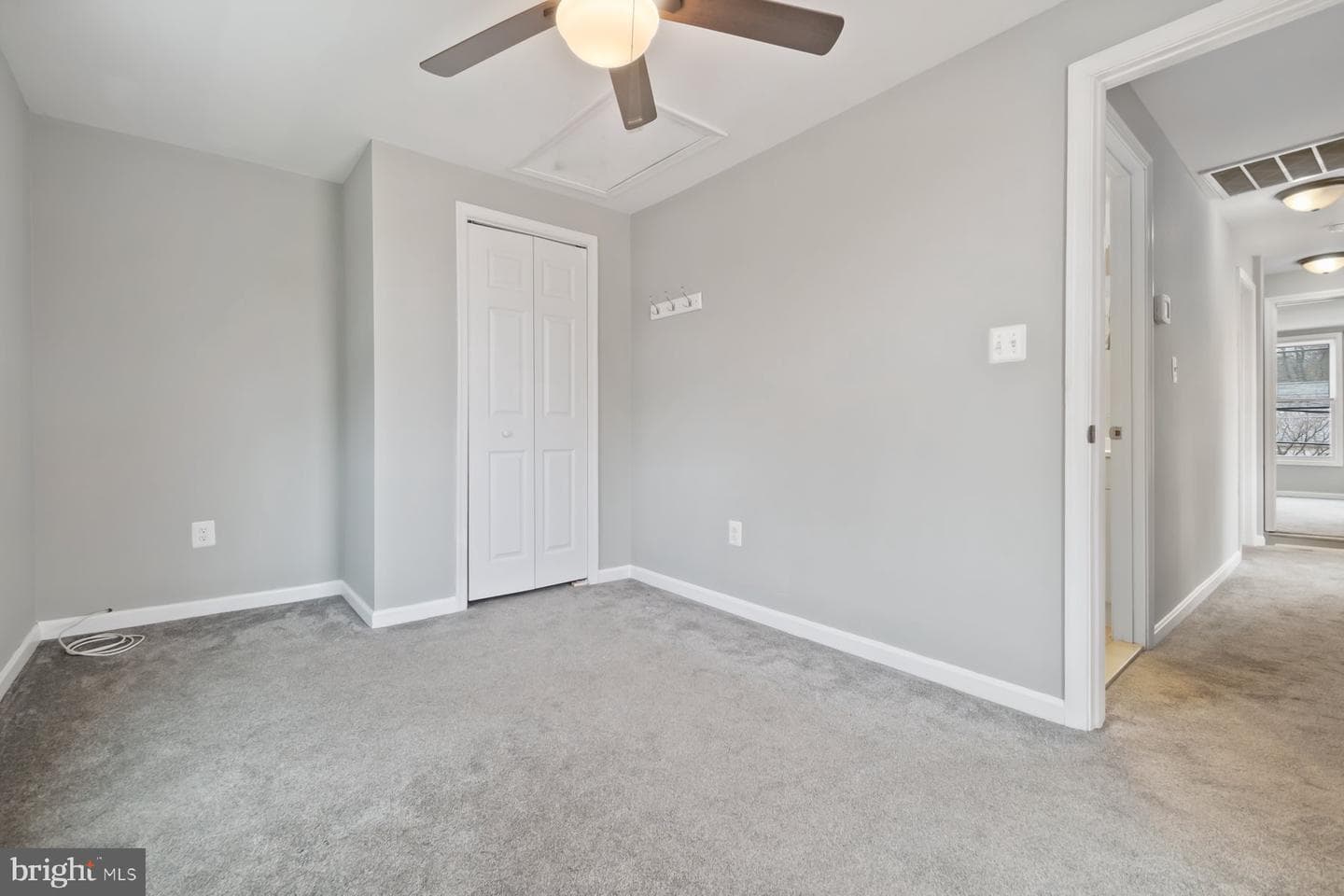 121 3rd Avenue photo 30
