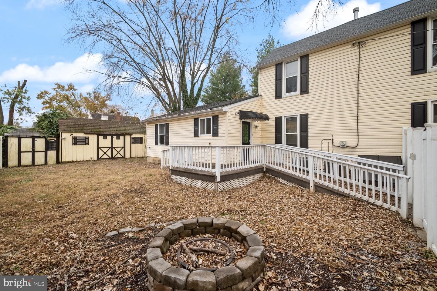 121 3rd Avenue photo 31