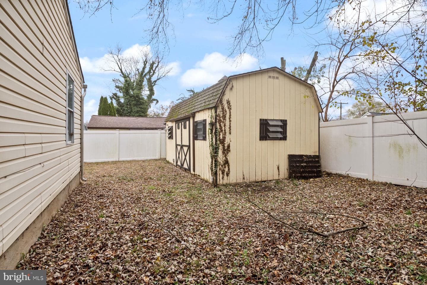 121 3rd Avenue photo 33