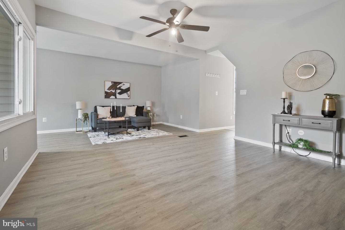 121 3rd Avenue photo 4