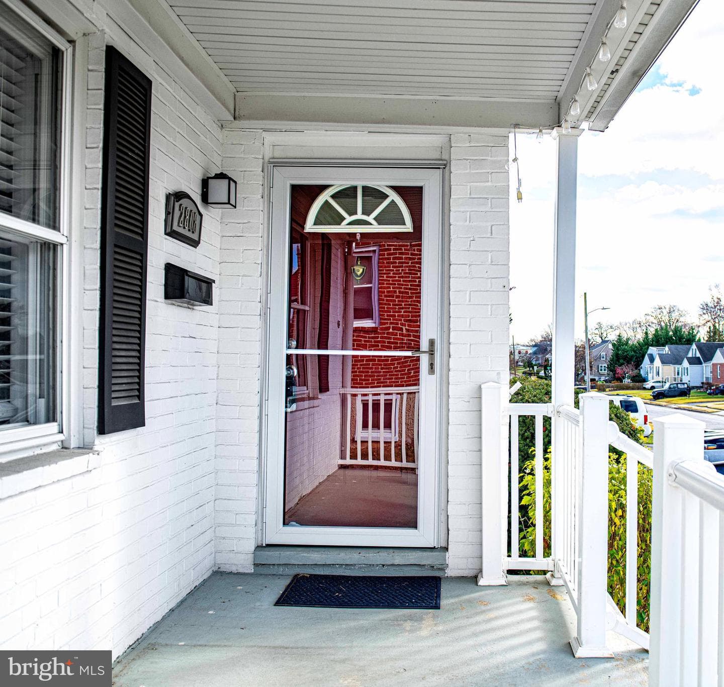 2808 Emerald photo 3