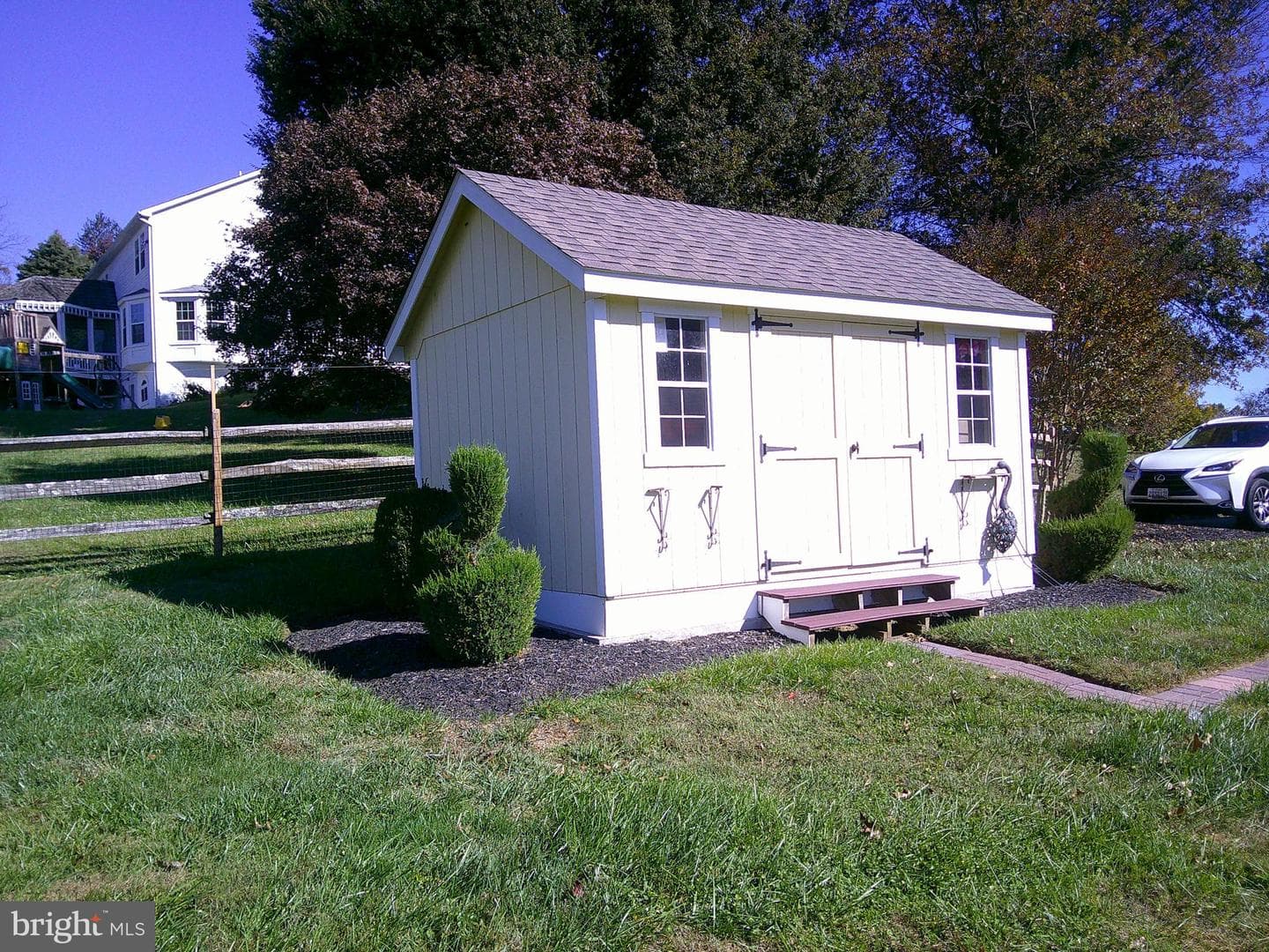 3200 Peddicoat Court photo 10