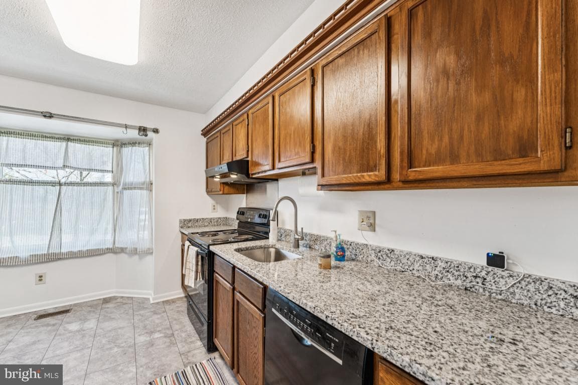 32 Stoneway Place photo 6