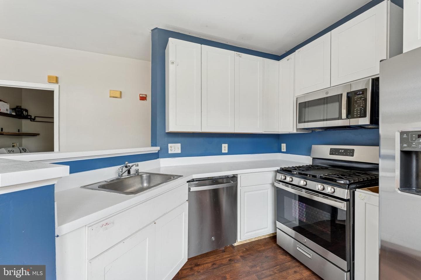 5002 Hollington Drive #301 photo 10