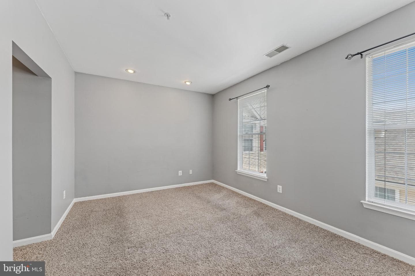 5002 Hollington Drive #301 photo 13