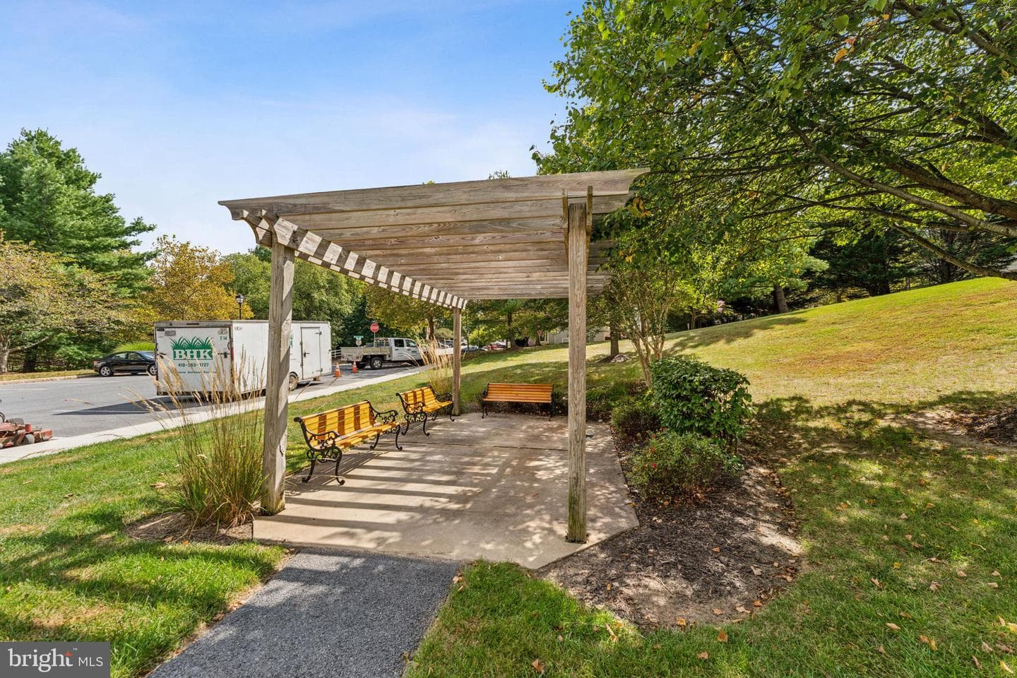 5002 Hollington Drive #301 photo 28