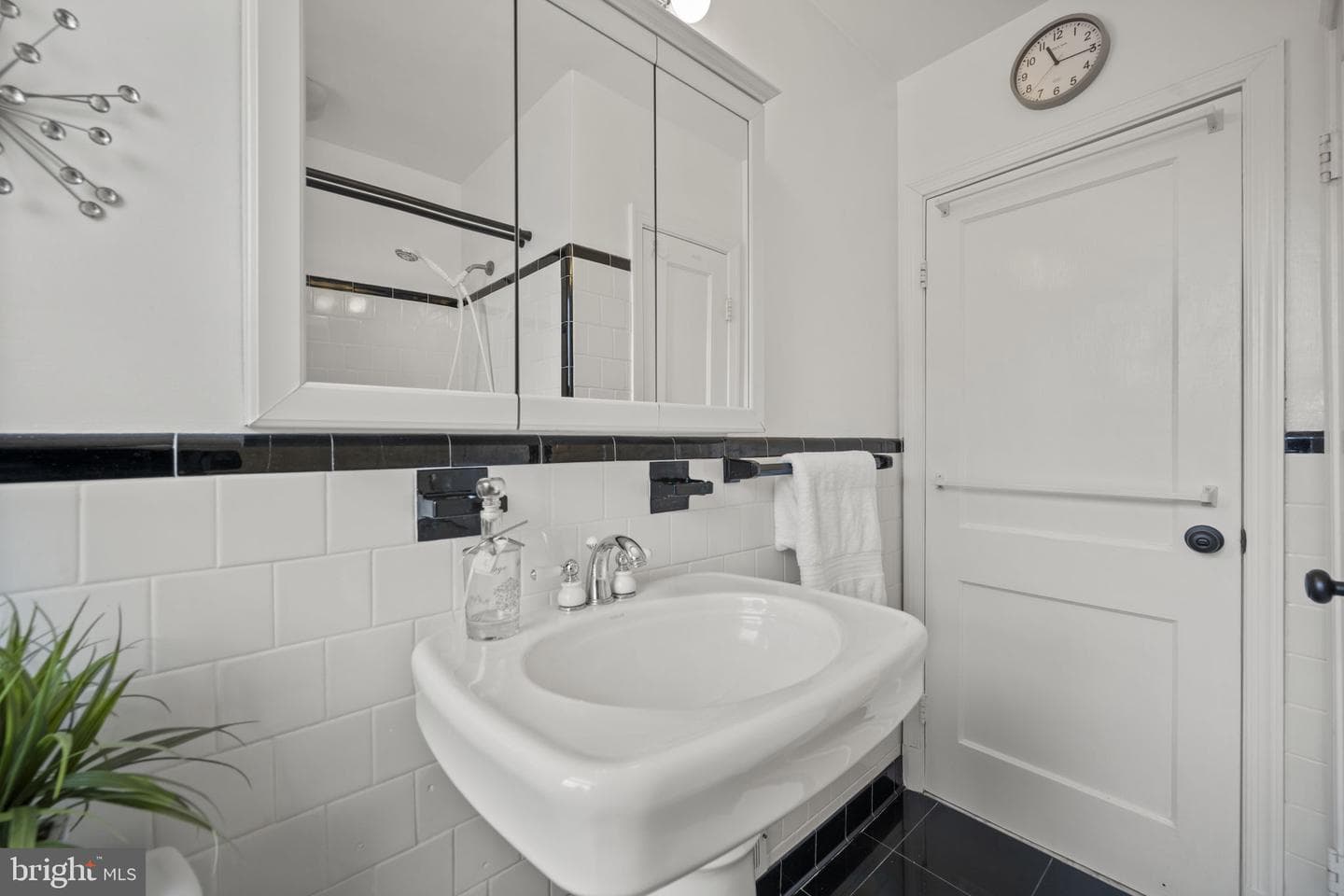 36 Darrow photo 20