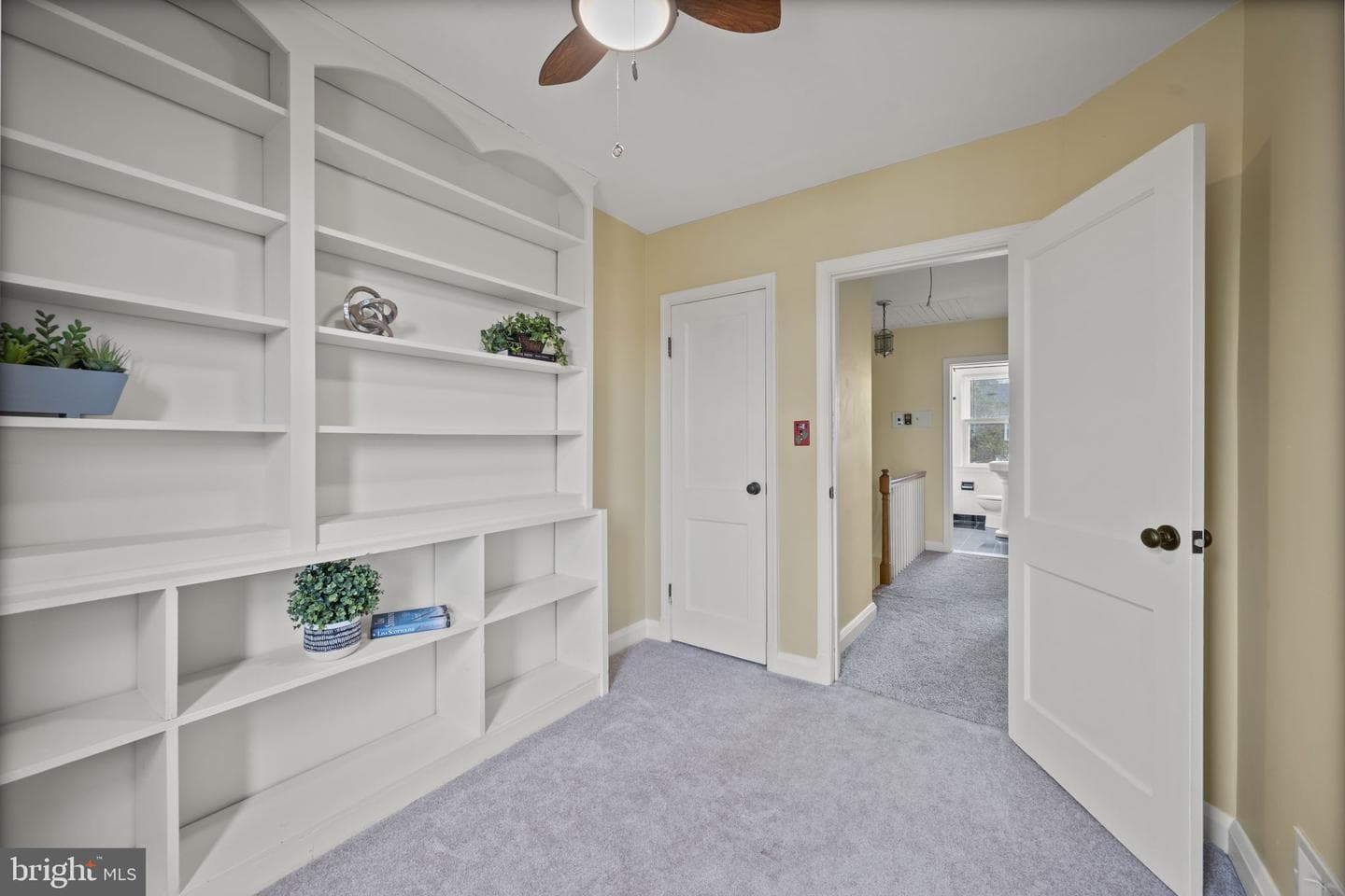 36 Darrow photo 25