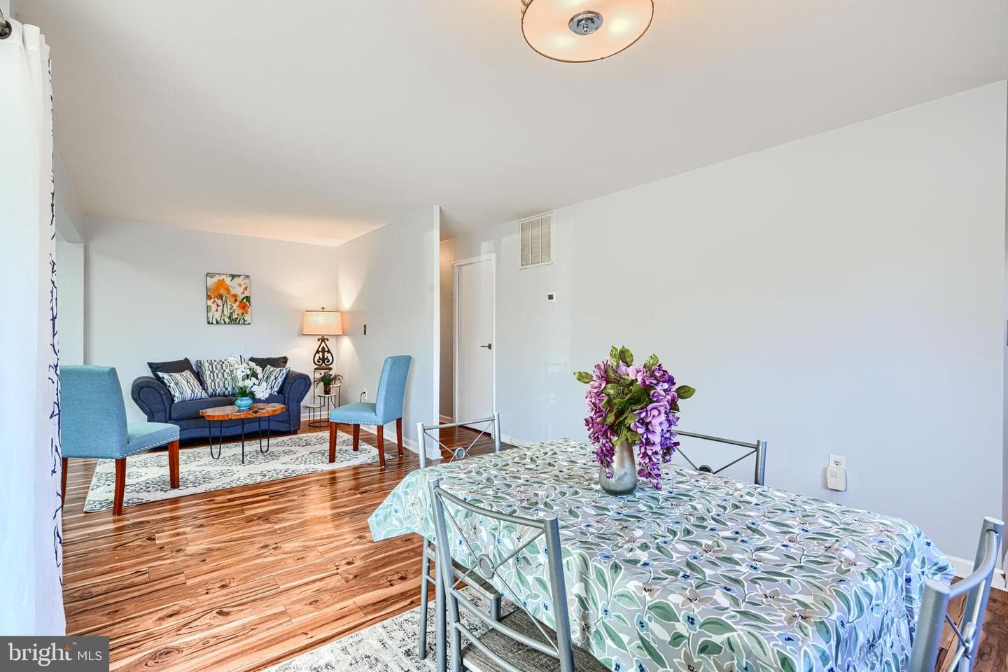 215 Greenview Avenue photo 8