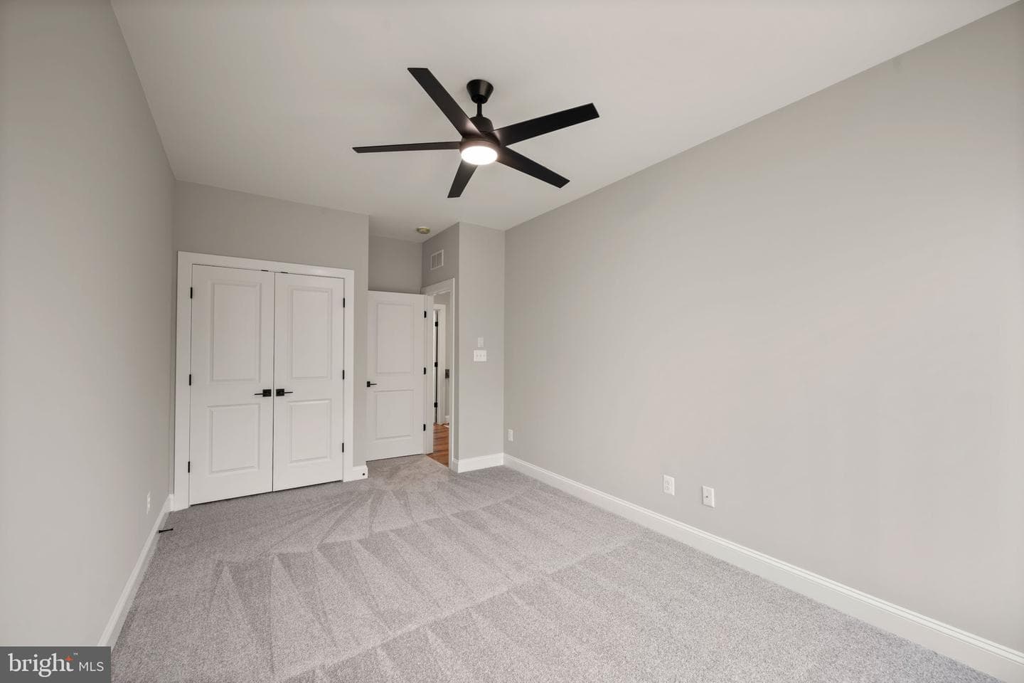 9436 Ridgely Avenue photo 27