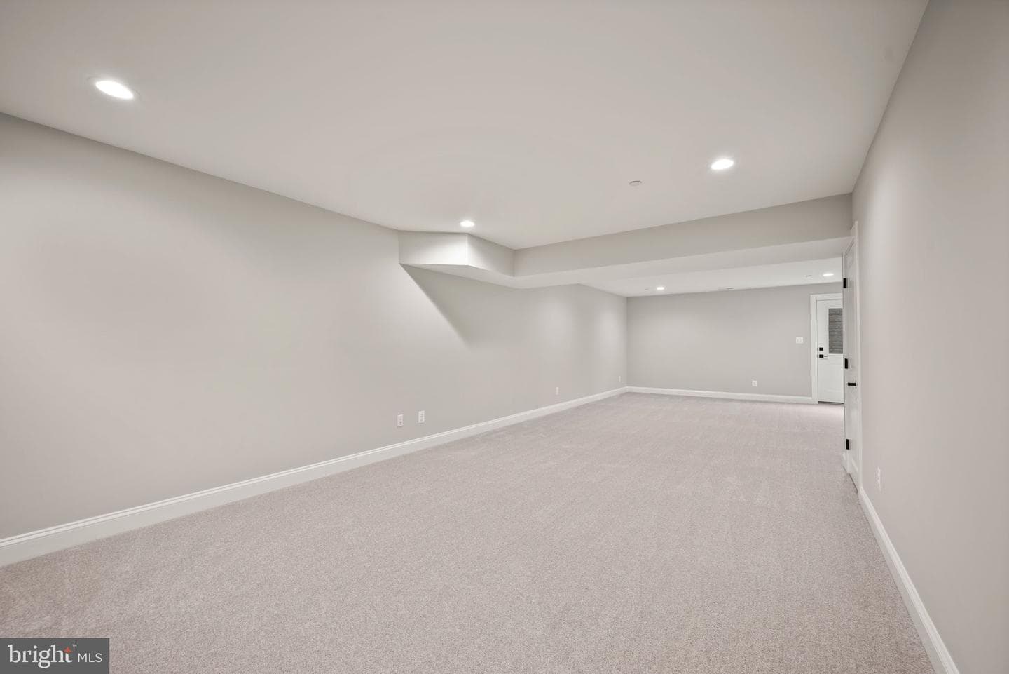 9436 Ridgely Avenue photo 34