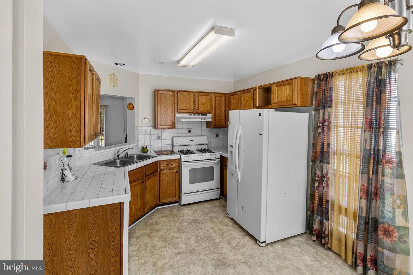 7527 Maury photo 19