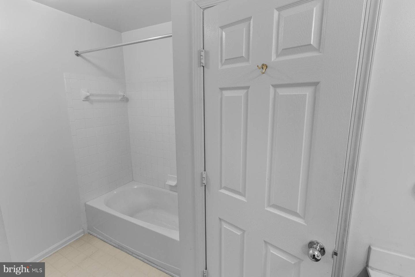 7527 Maury photo 33
