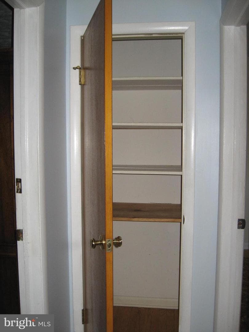 16 Parkwind Court photo 32