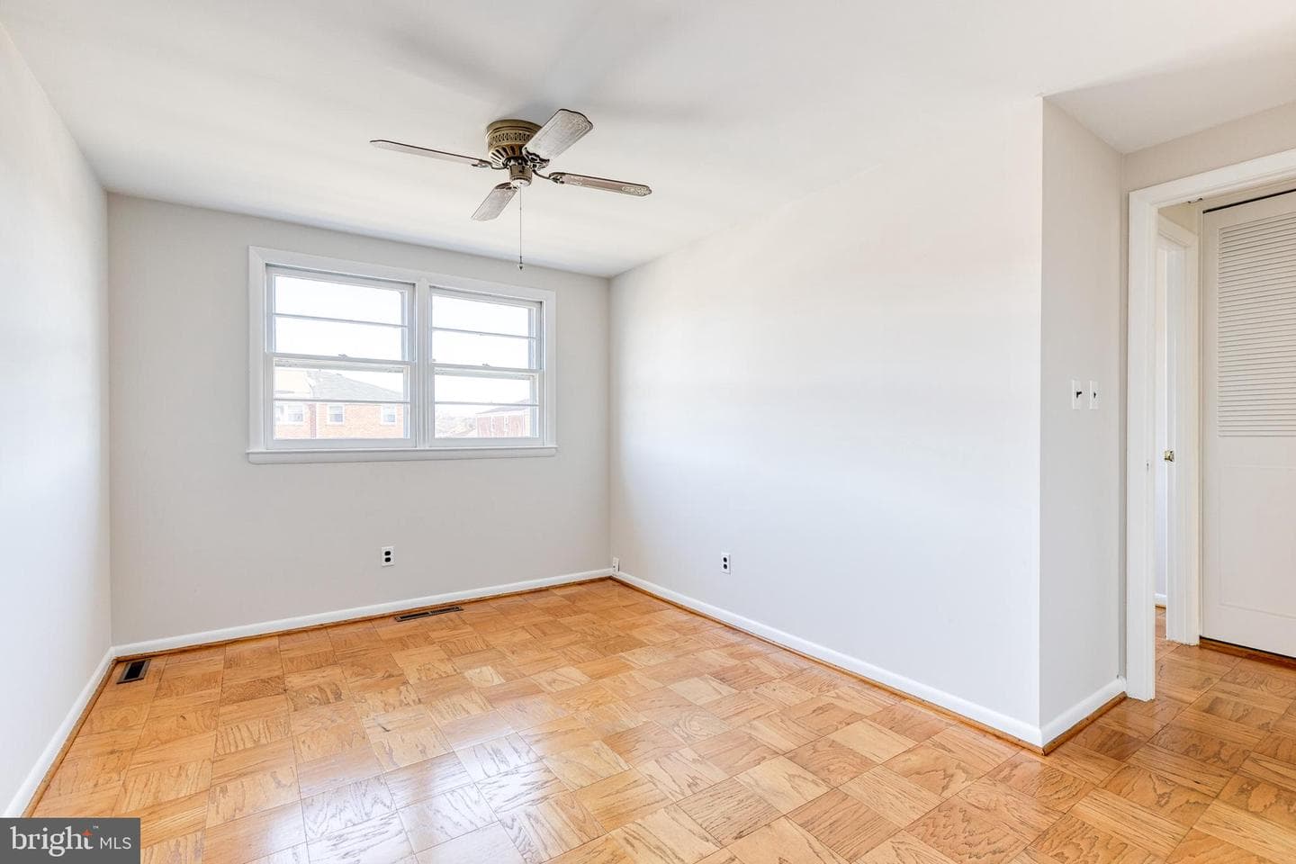 957 Circle Drive photo 24