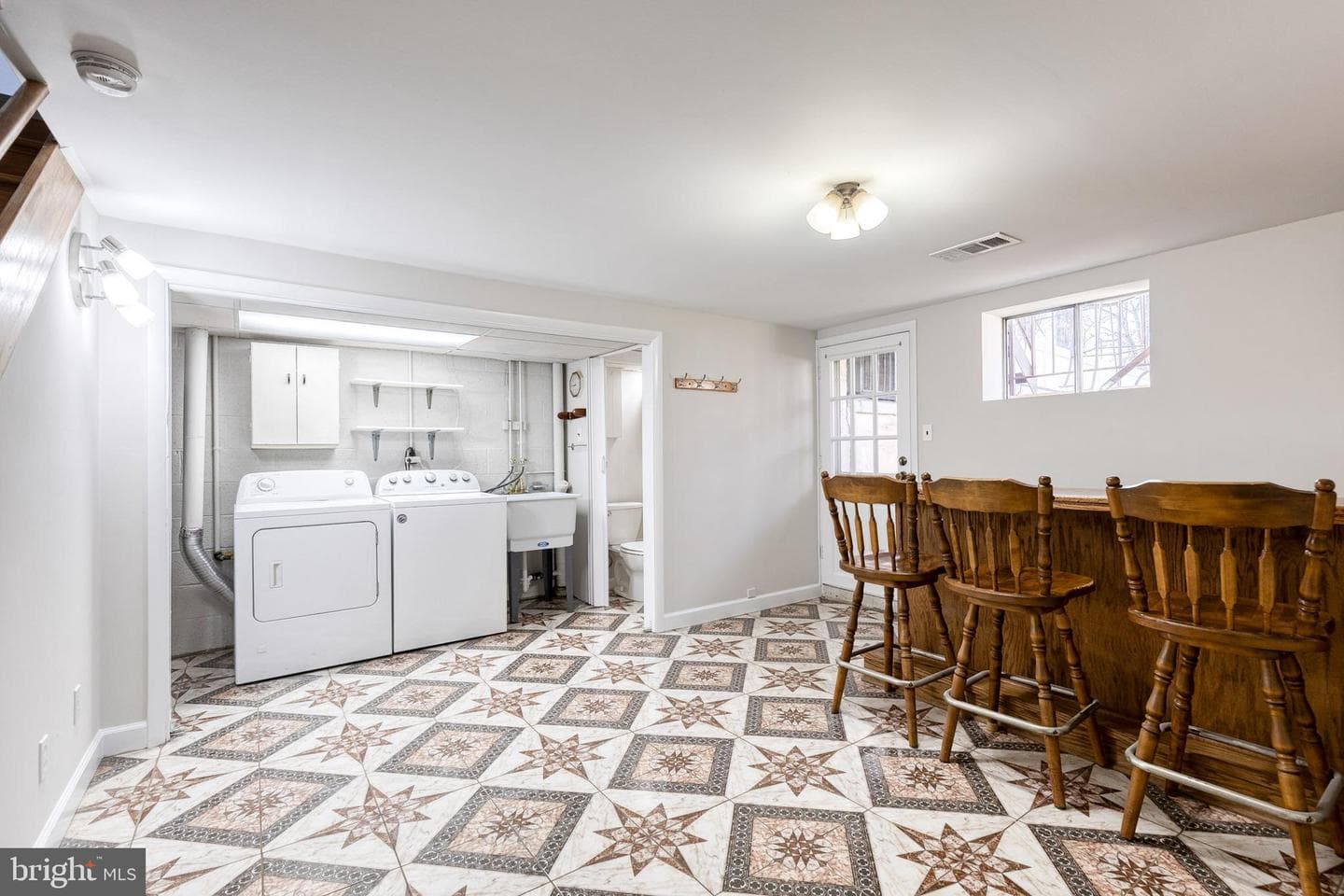 957 Circle Drive photo 29