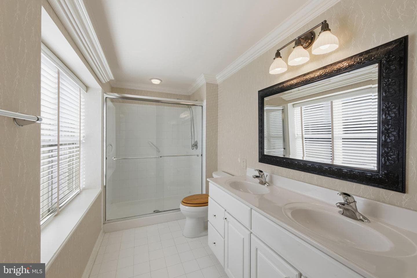 12240 Roundwood Road #408 photo 13