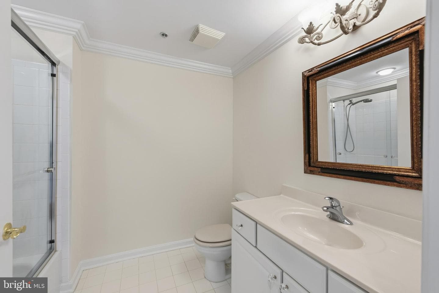 12240 Roundwood Road #408 photo 17