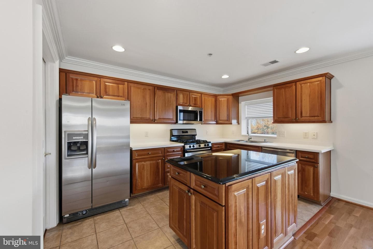 12240 Roundwood Road #408 photo 9