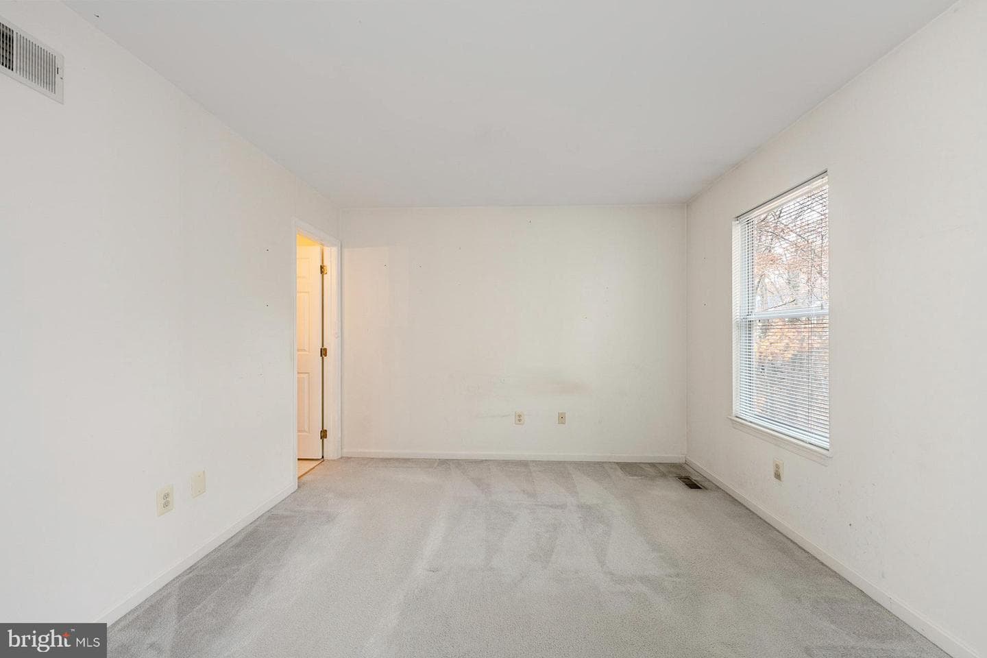 1130 Kelfield Drive #1130 photo 11
