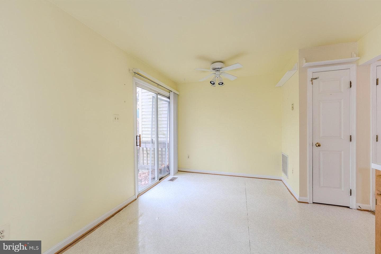 1130 Kelfield Drive #1130 photo 9