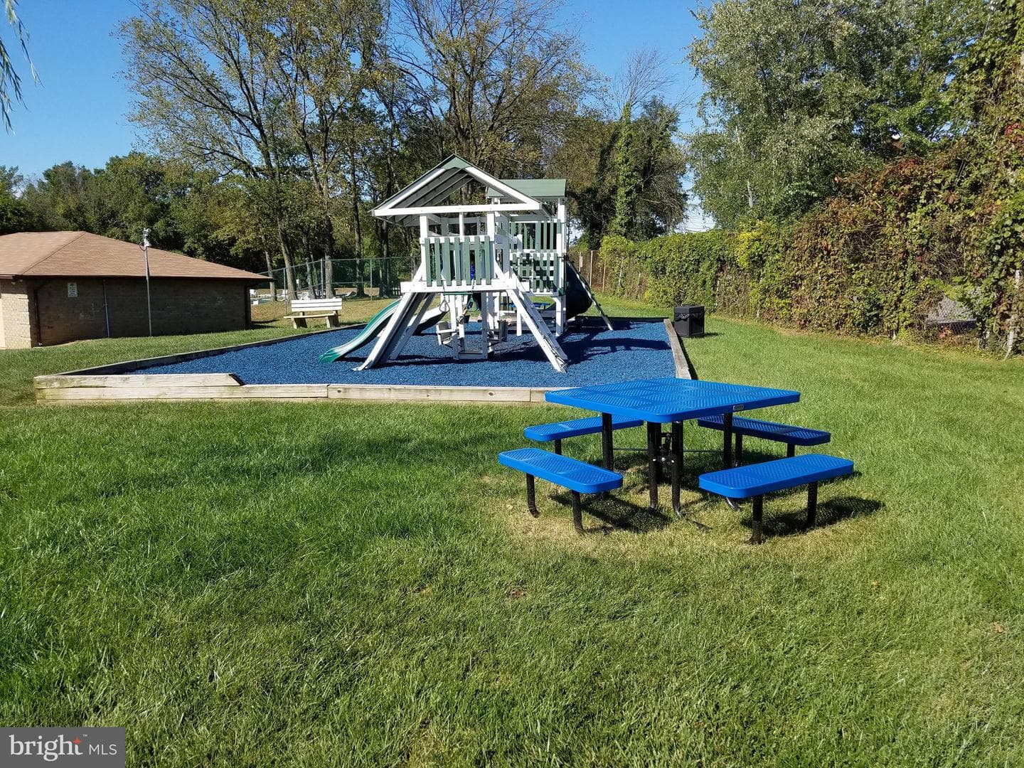 1 Smeton Place #401 photo 37