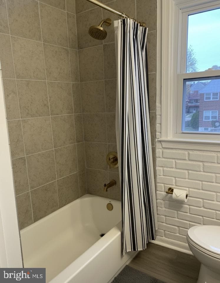 1529 Clairidge Road photo 6