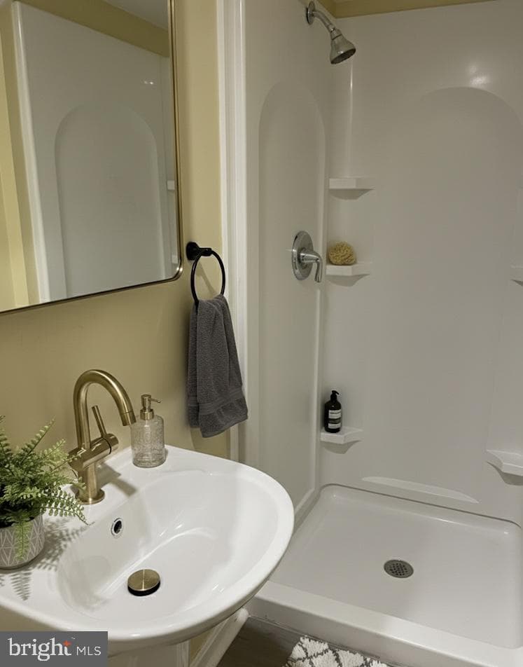 1529 Clairidge Road photo 8