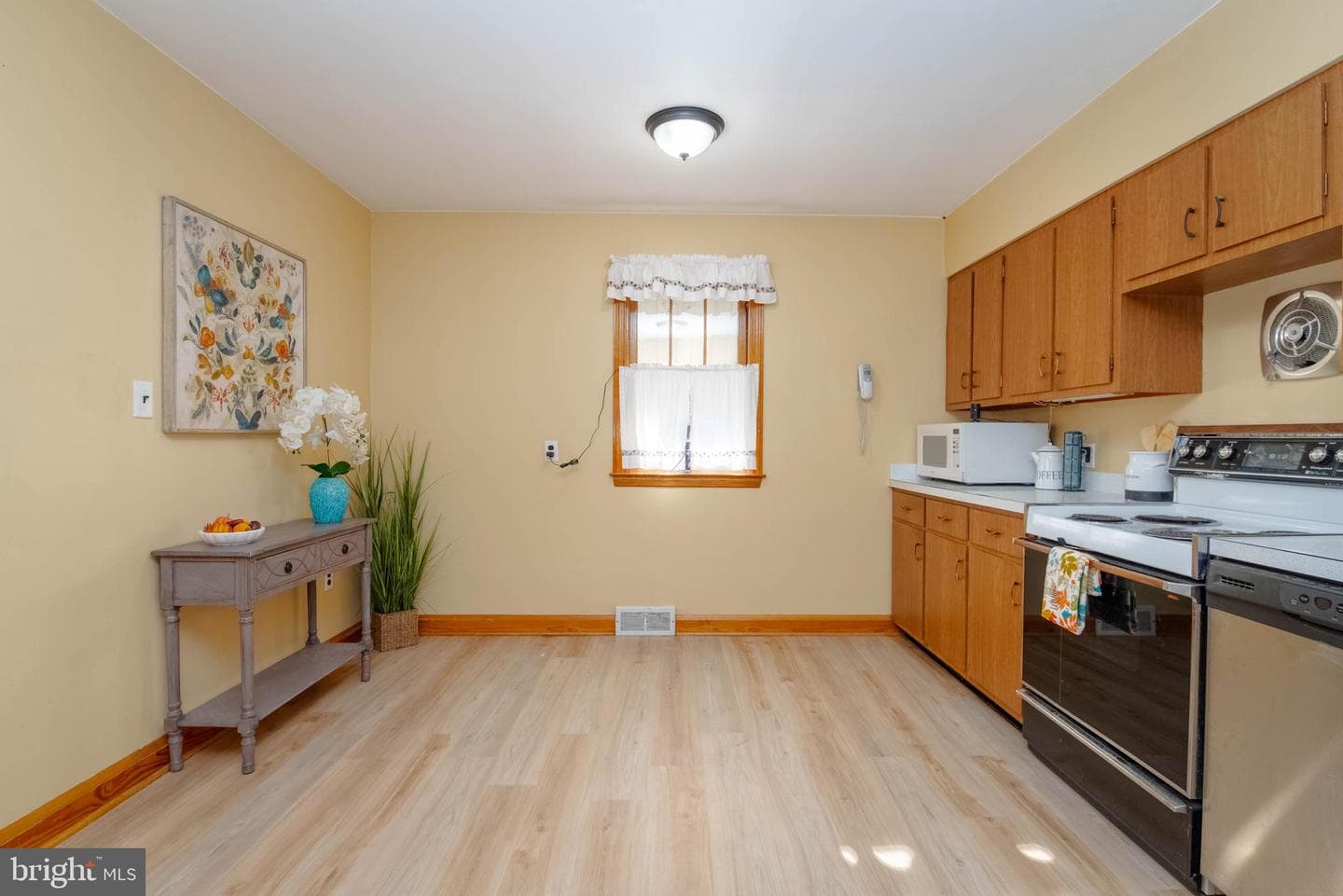 10645 Davis Avenue photo 13