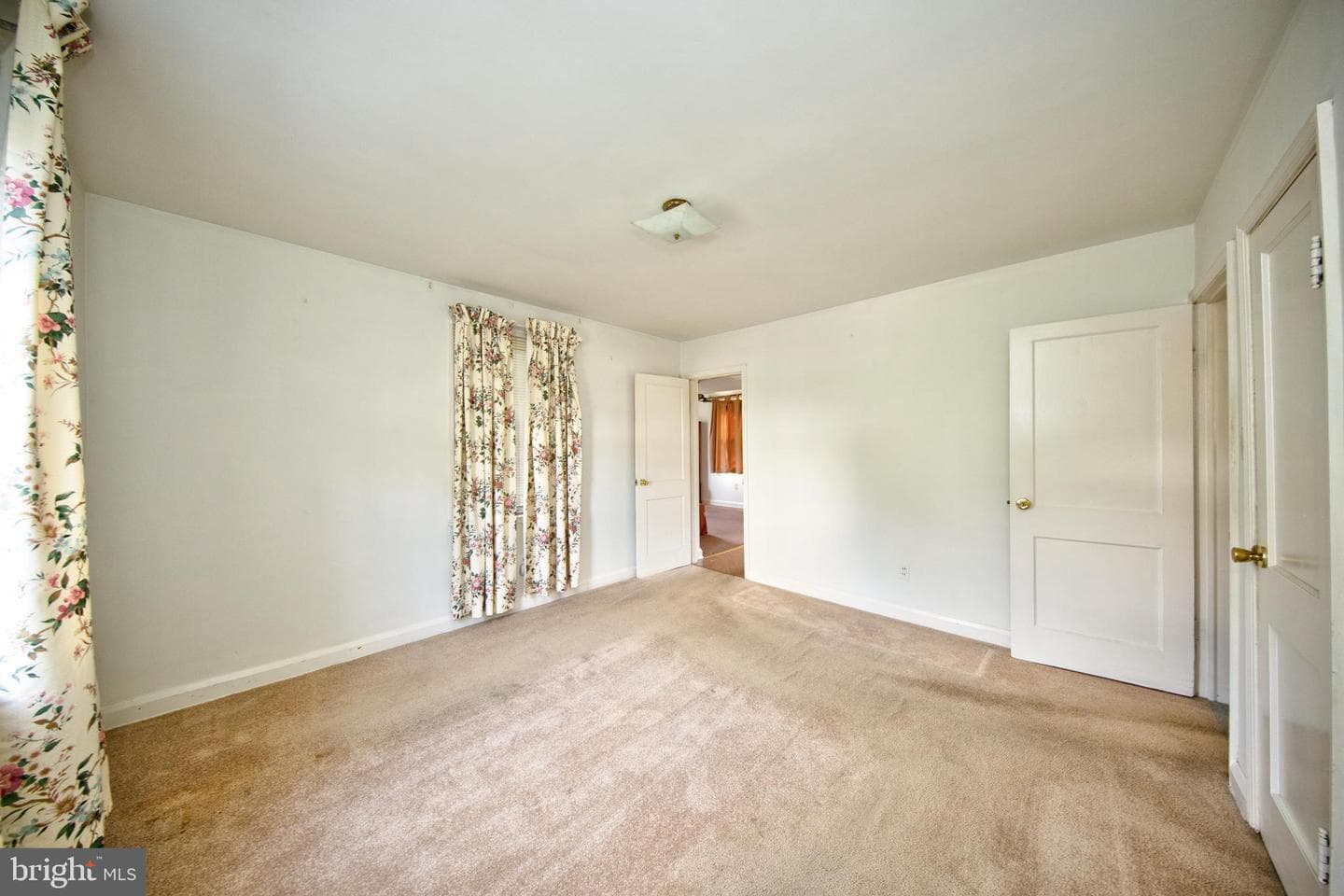 3008 Summit Avenue photo 17